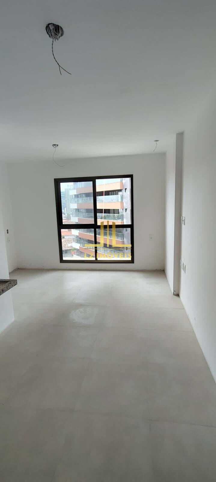 STUDIO - 20M² - UNIQUE LIVE - CAMINHO DAS ÁRVORES