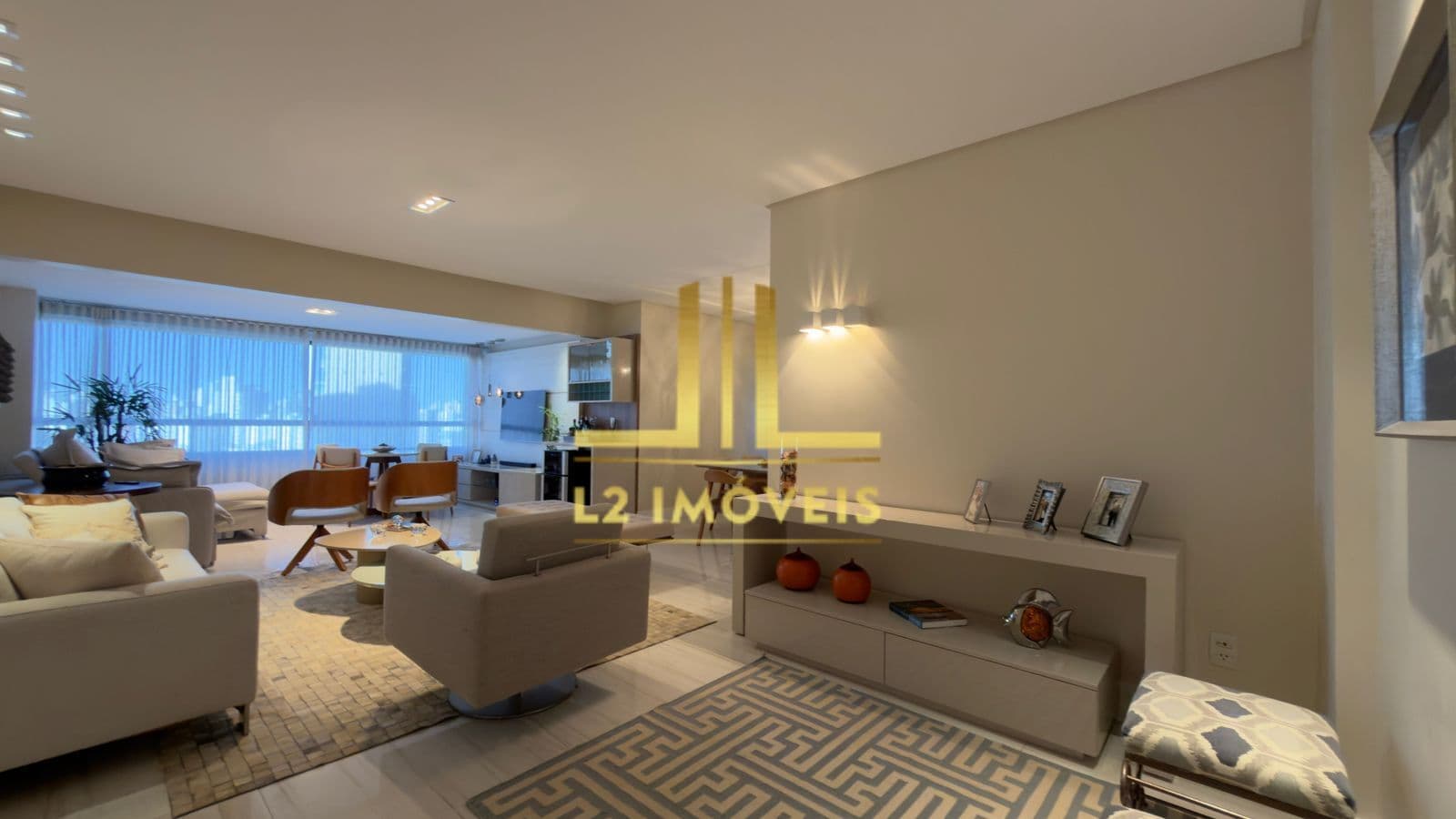 APARTAMENTO - 3 SUÍTES - 135M² - NASCENTE- 03 VAGAS - PITUBA