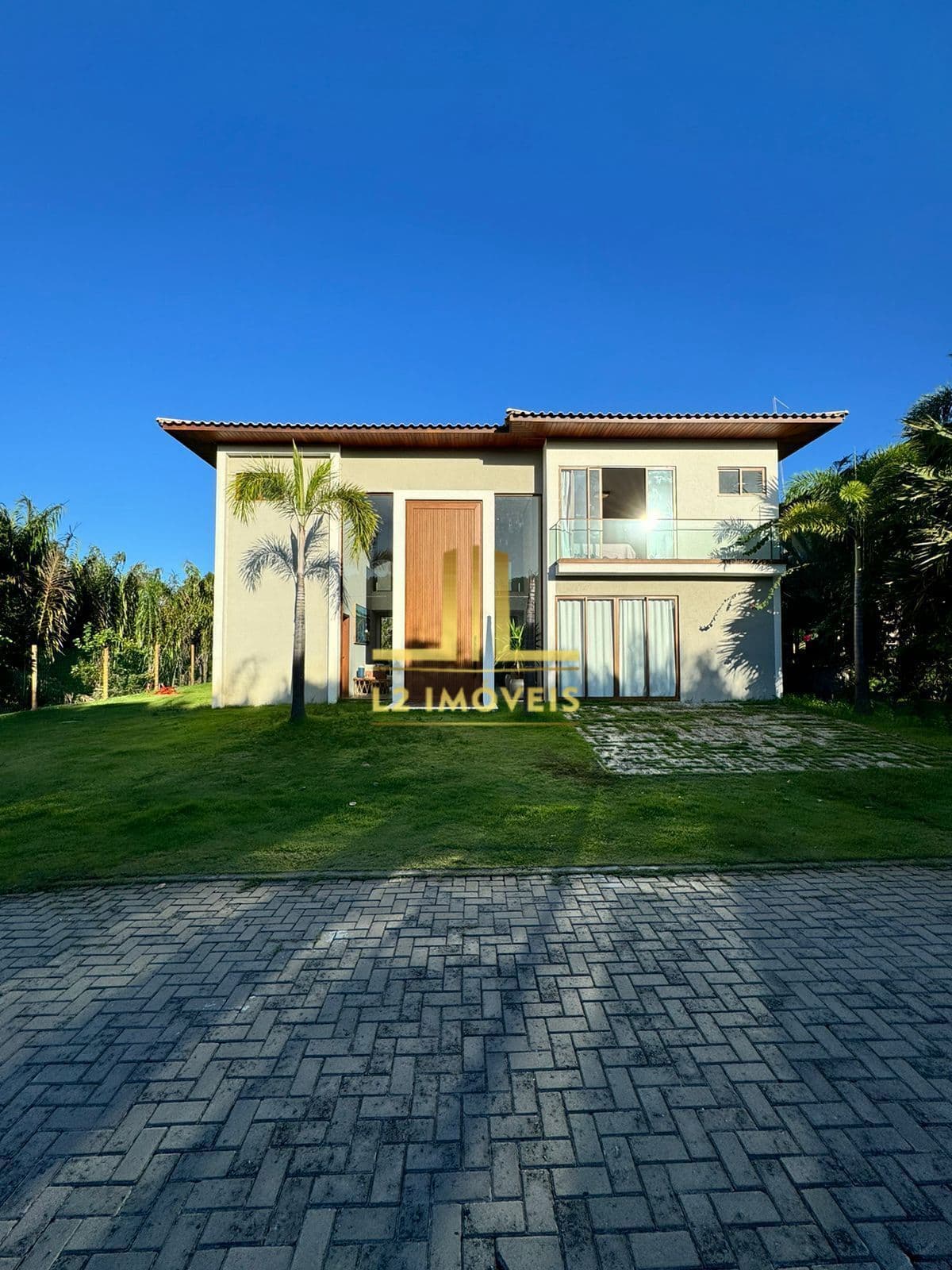 CASA LUXUOSA - 6 SUÍTES - PORTEIRA FECHADA - PRAIA DO FORTE