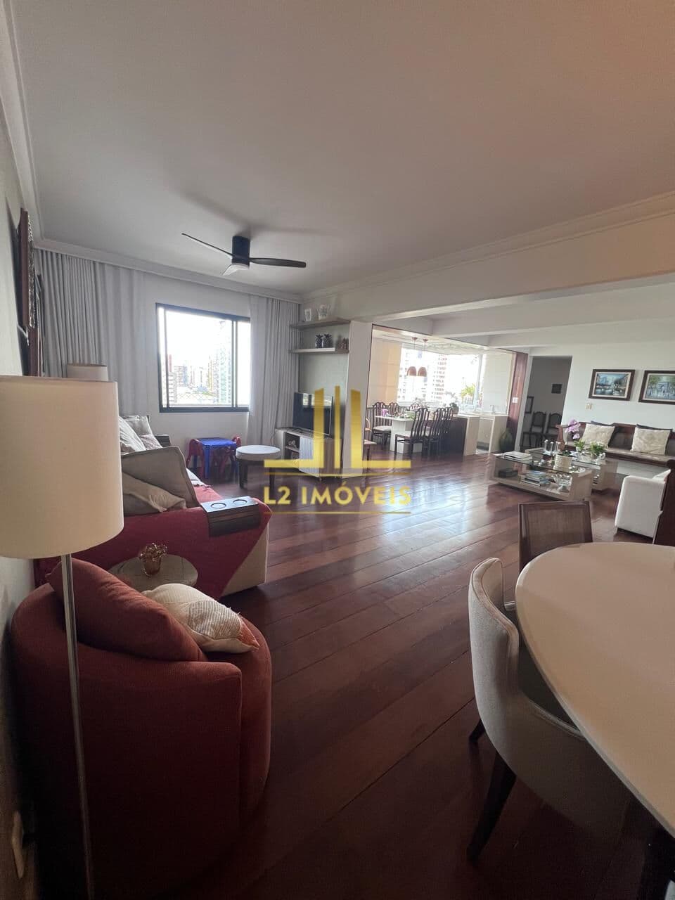APARTAMENTO - 4/4 SENDO 2 SUÍTES - 198M² - 03 VAGAS - PARQUE BELA VISTA