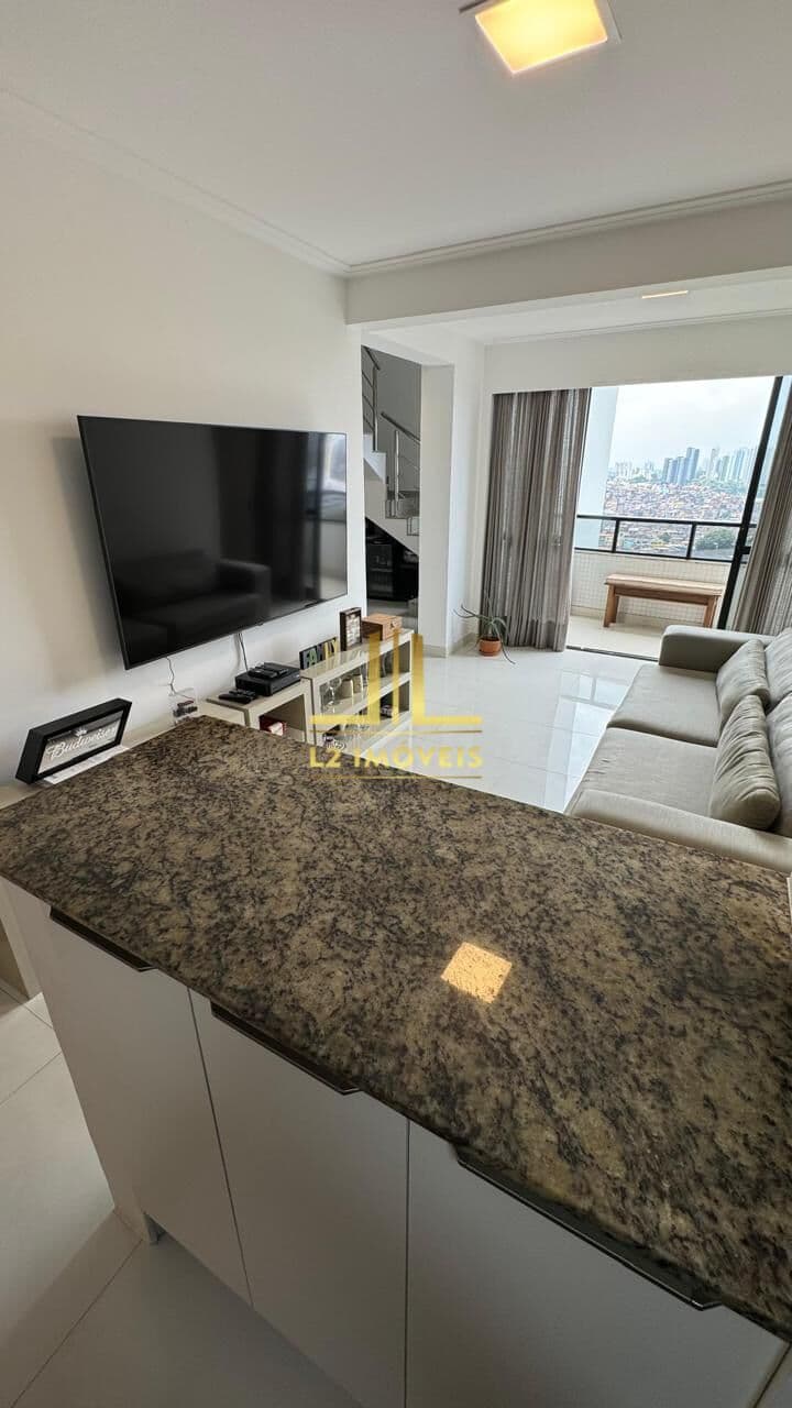 APARTAMENTO DUPLEX - 3 QUARTOS SENDO 2 SUÍTES - NASCENTE TOTAL - GARIBALDI