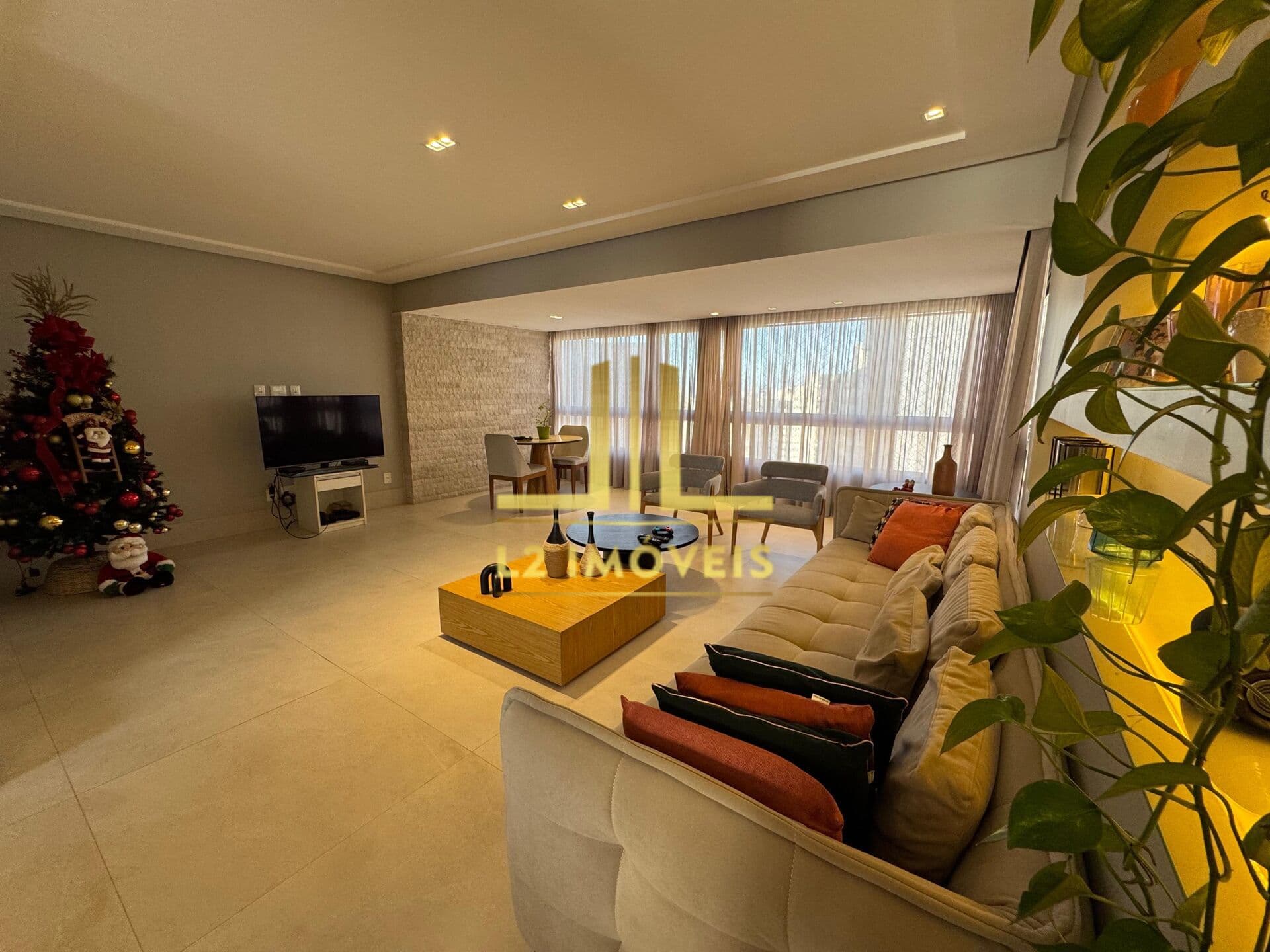 APARTAMENTO ALTO PADRÃO - 3 SUÍTES - NASCENTE - PITUBA