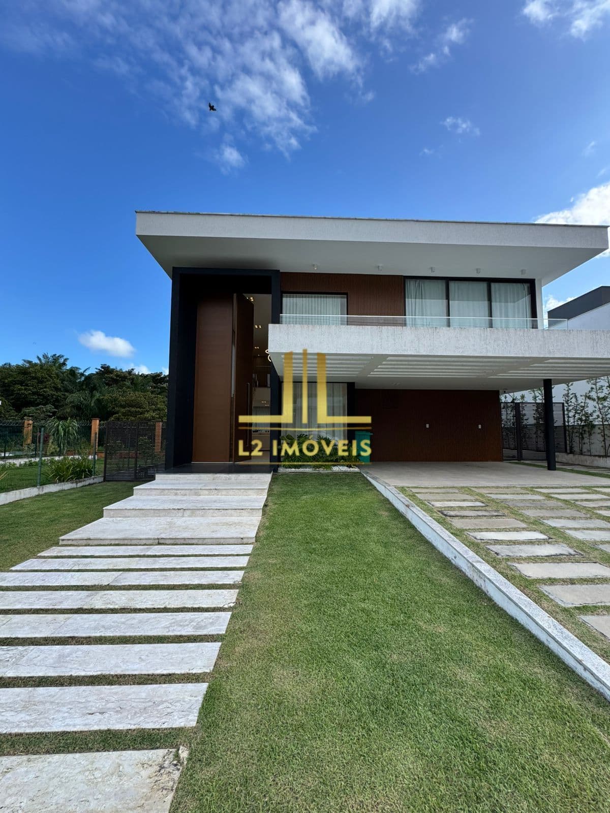 CASA LUXUOSA - 4 SUÍTES - ALPHAVILLE LITORAL NORTE