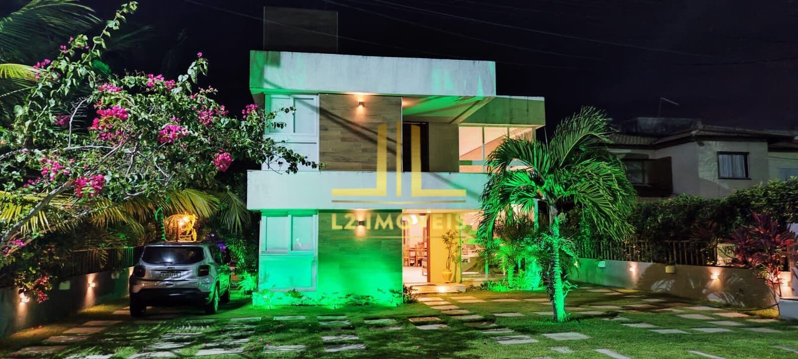 CASA DUPLEX - 5 SUÍTES - 416M² - MOBILIADA - GUARAJUBA