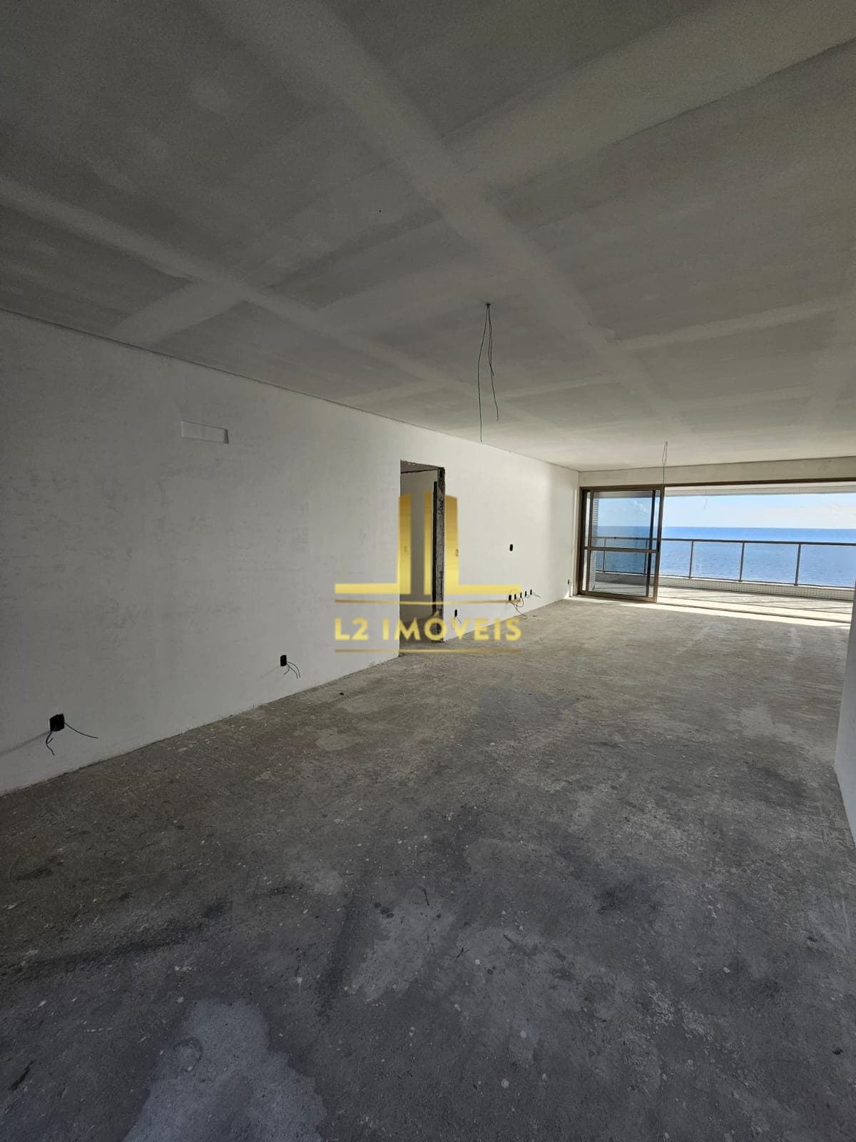 APARTAMENTO ALTO PADRÃO - 4 SUÍTES - VISTA MAR - ONDINA