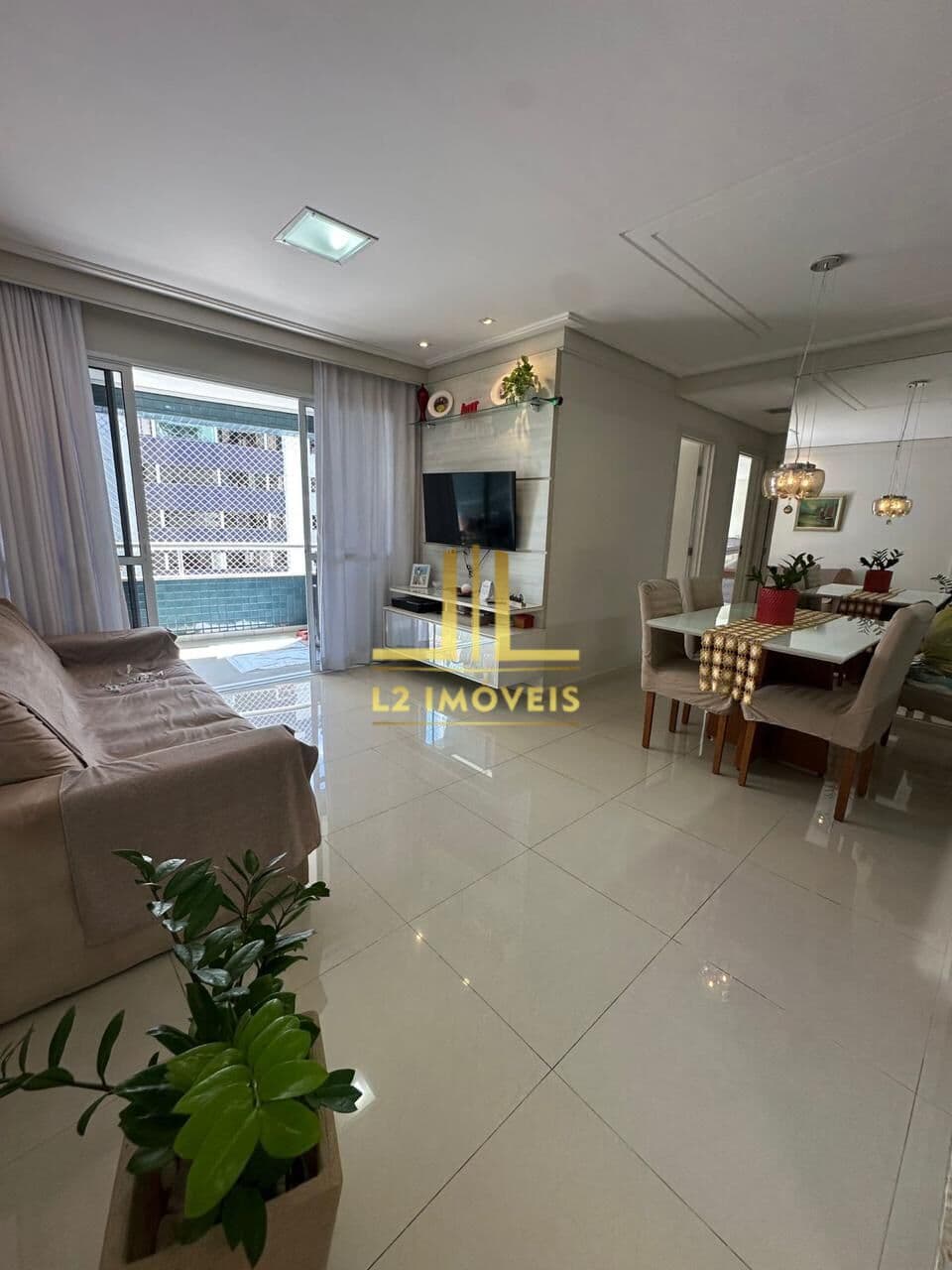 APARTAMENTO - 3/4 SENDO 1 SUÍTE - 78M² - 02 VAGAS - PITUBA