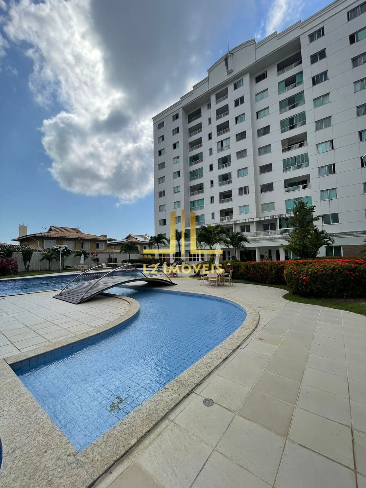 APARTAMENTO - 3/4 COM SUÍTE - 85M² - LAURO DE FREITAS