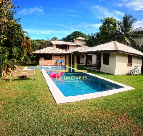 CASA ALTO PADRÃO - 5 QUARTOS SENDO 3 SUÍTES - ITACIMIRIM