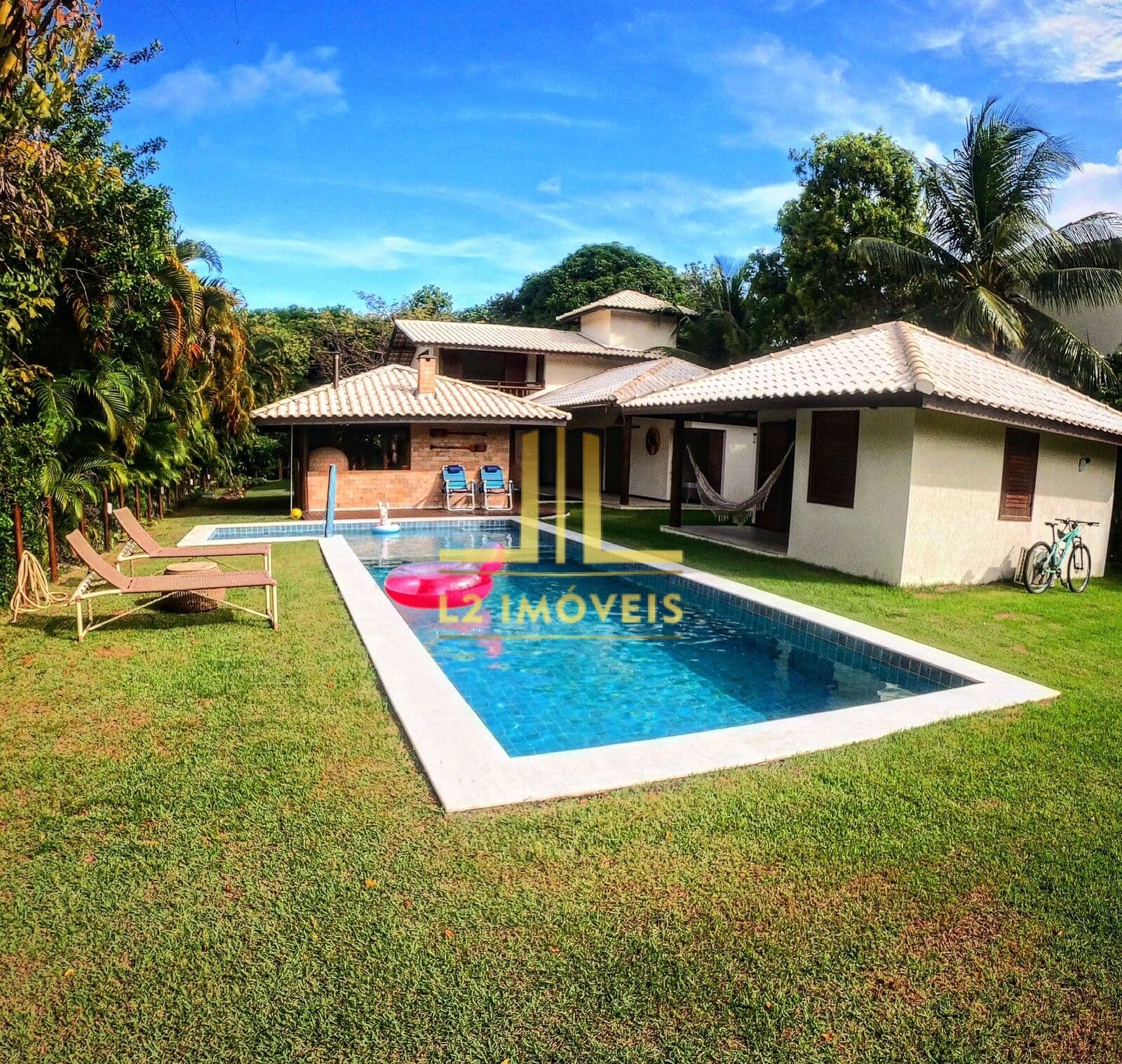 CASA ALTO PADRÃO - 5 QUARTOS SENDO 3 SUÍTES - ITACIMIRIM