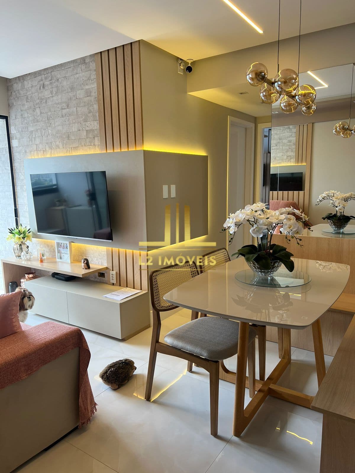 APARTAMENTO - 2 QUARTOS SENDO 1 SUÍTE - PERNAMBUÊS