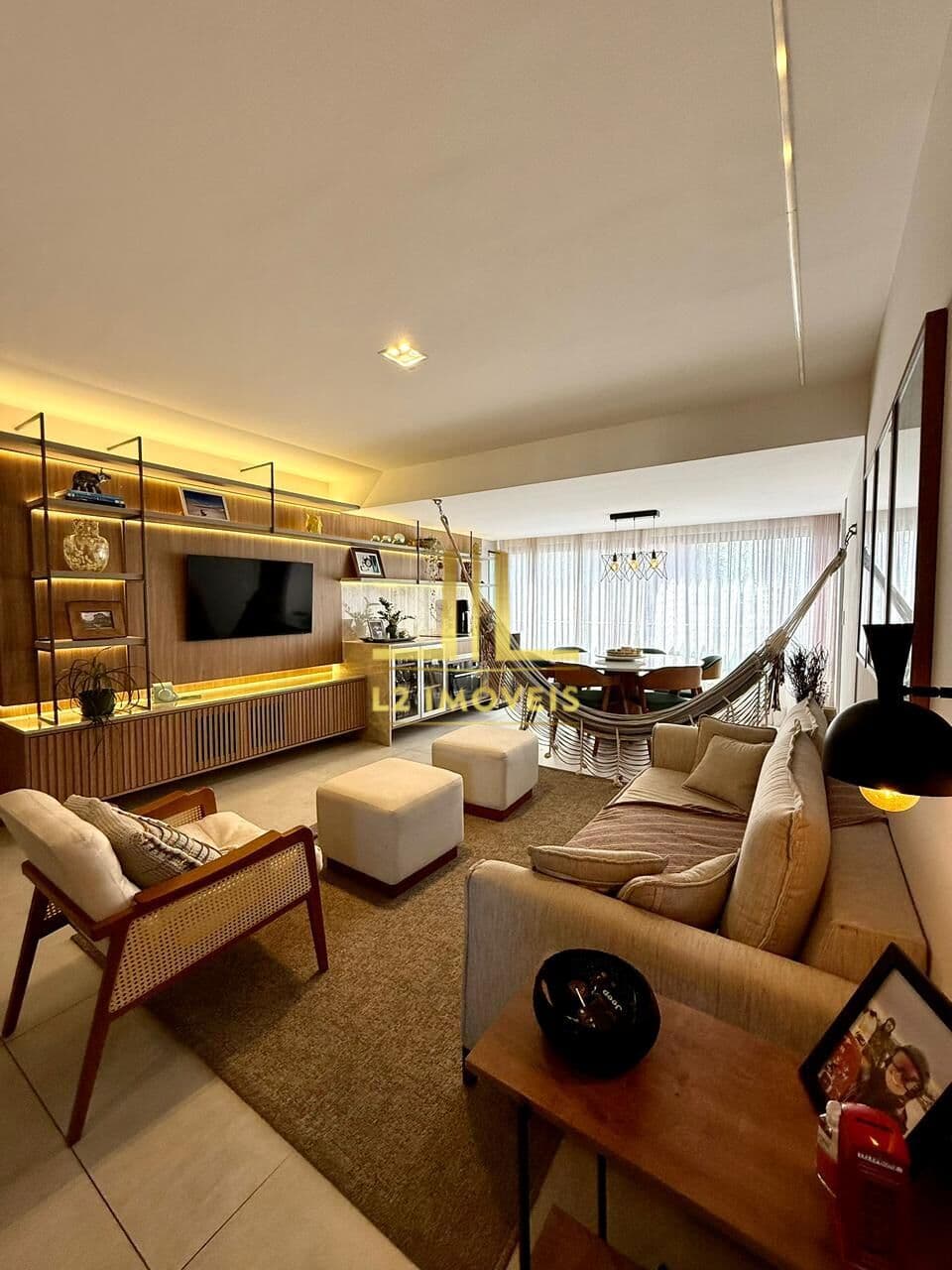 APARTAMENTO - 3/4 SENDO 2 SUÍTES - 108M² - PORTEIRA FECHADA - 02 VAGAS - GRAÇA