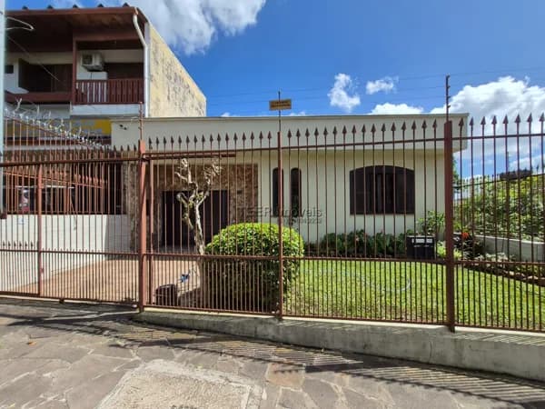 Casa em Porto Alegre - Vila Ipiranga