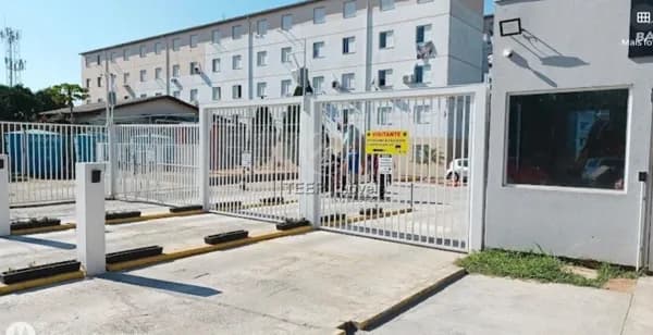 Apartamento Padrão 2 dormitórios com estacionamento