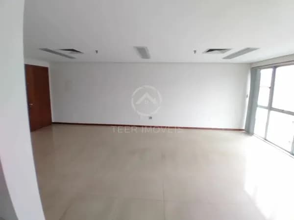 Sala Comercial à venda em Porto Alegre/RS