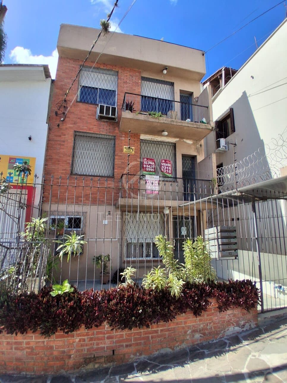 Apartamento Padrão 2 dormitórios frente com sacada
