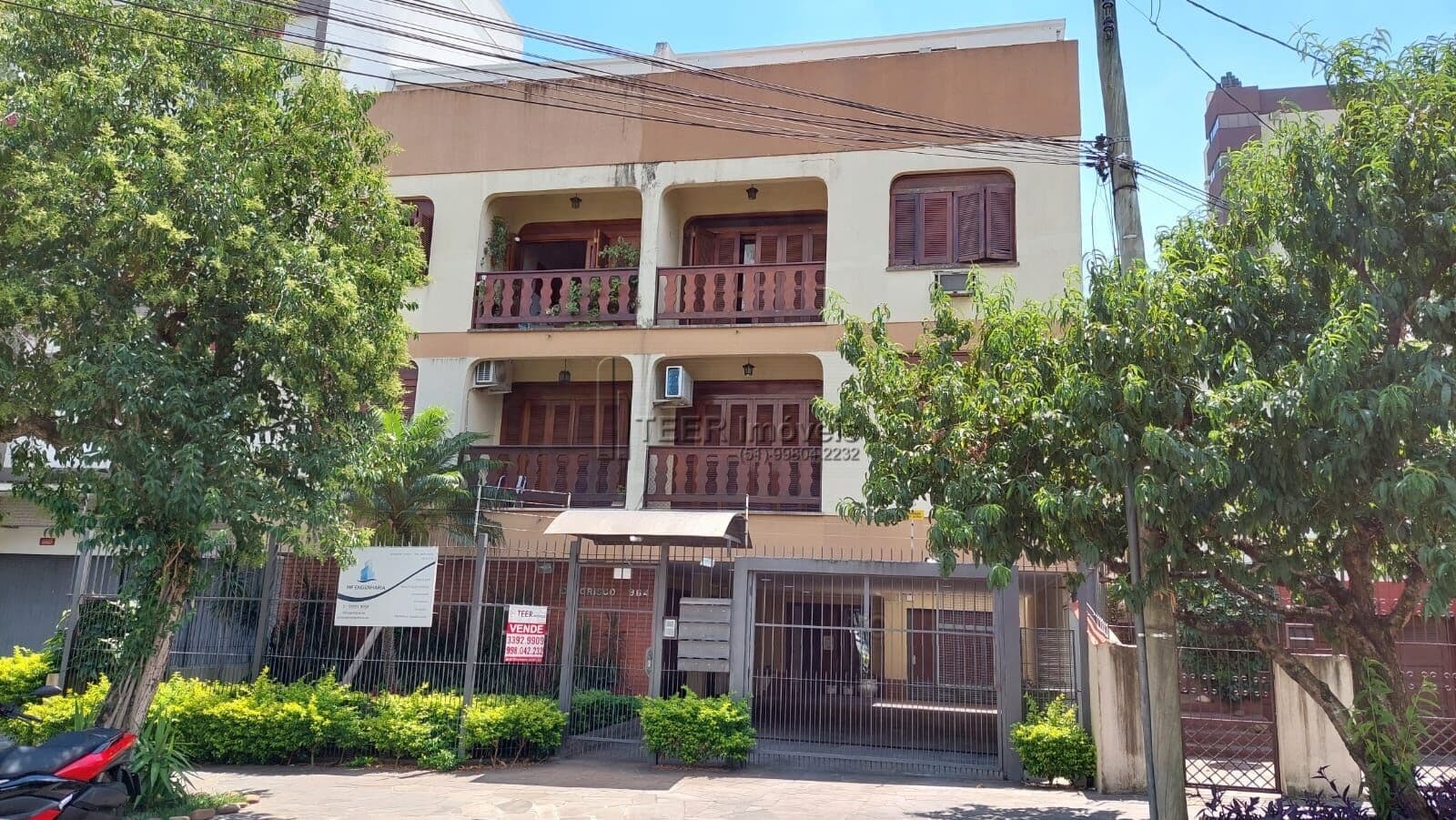 Apartamento em Porto Alegre - Santa Cecília