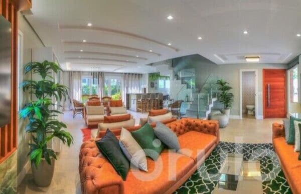 Casa em Condomínio NOVA