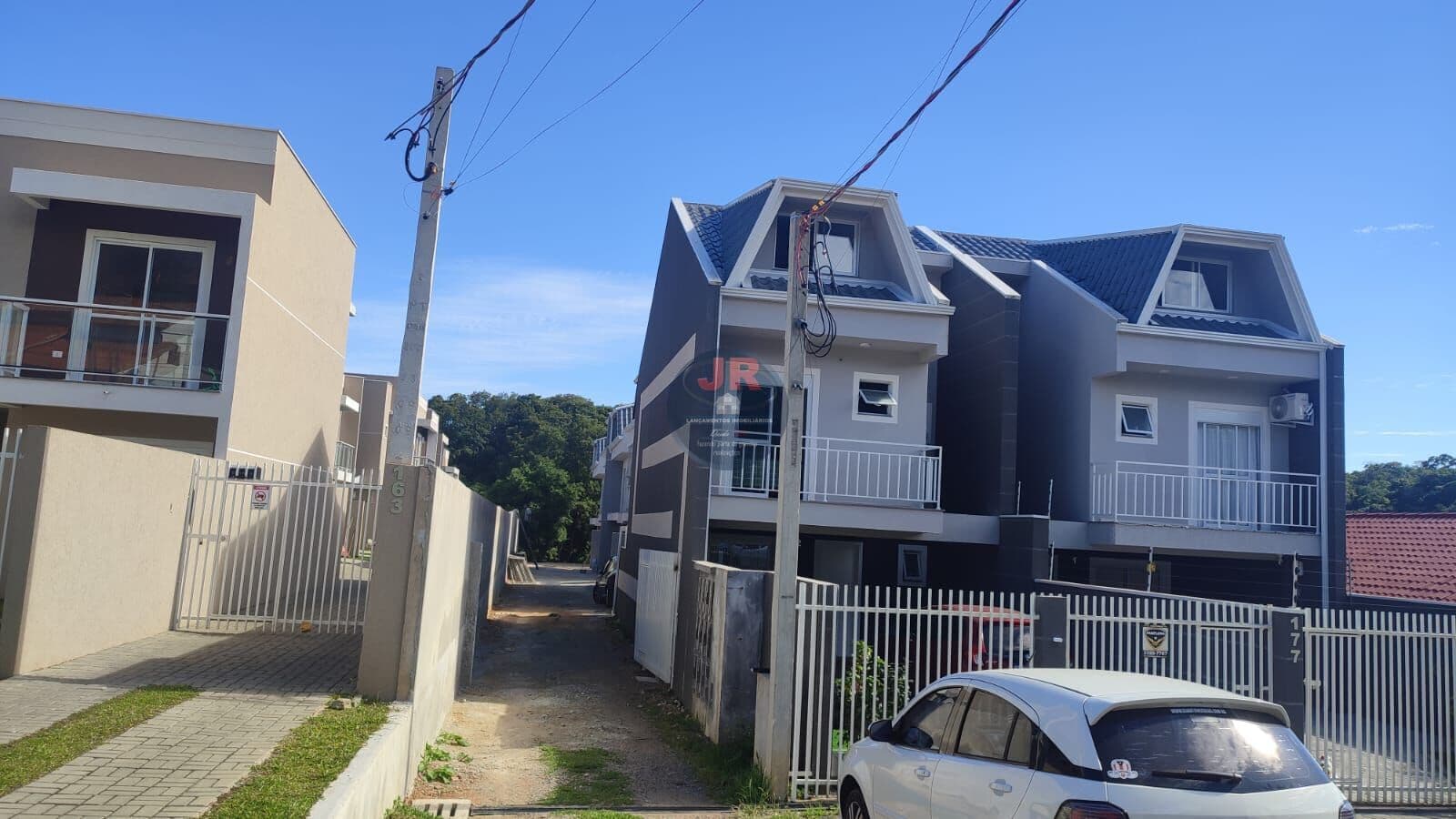 Sobrado Triplex Alto Padrão em São João, Curitiba/PR