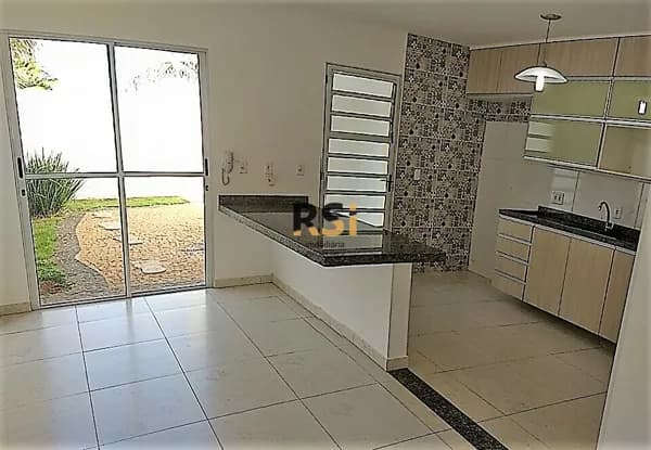 Casa Sobrado - Cond. Paraty