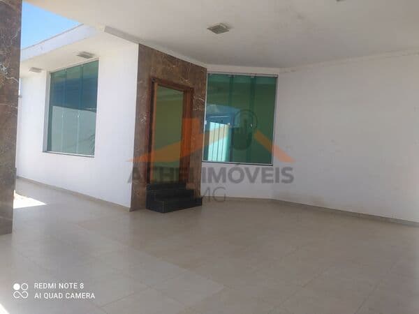 Casa em Passos - Jardim Itália