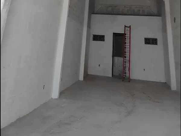 Galpão no Bairro Maria Auxiliadora em Caruaru/PE p/ Locação (GA0076-DA)