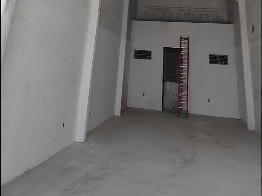 Galpão no Bairro Maria Auxiliadora em Caruaru/PE p/ Locação (GA0076-DA)