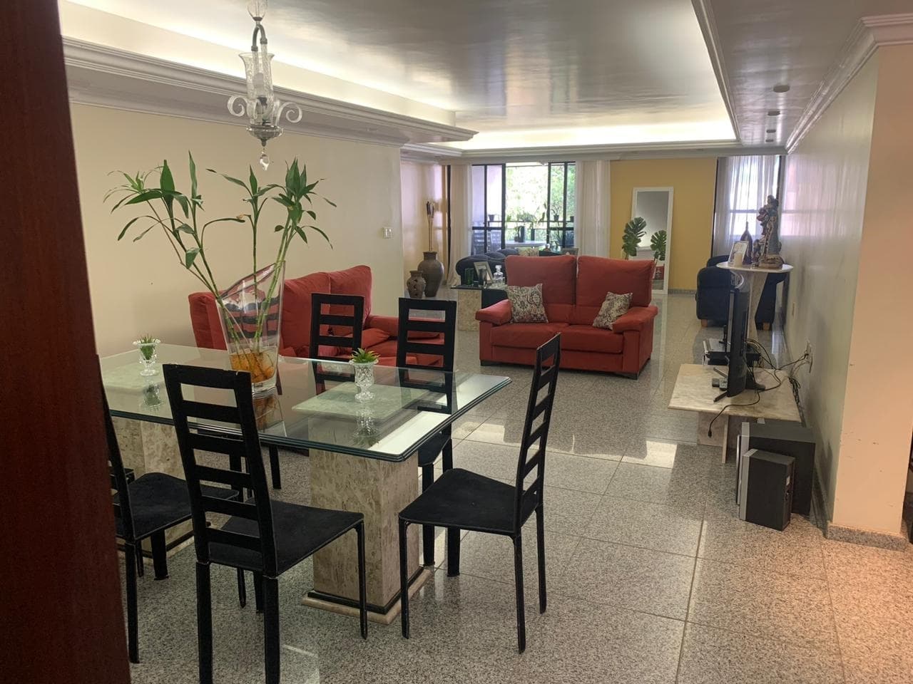 Apartamento no Ed. Roberto Burle Marx em Caruaru/PE à Venda (AP0750-PV)