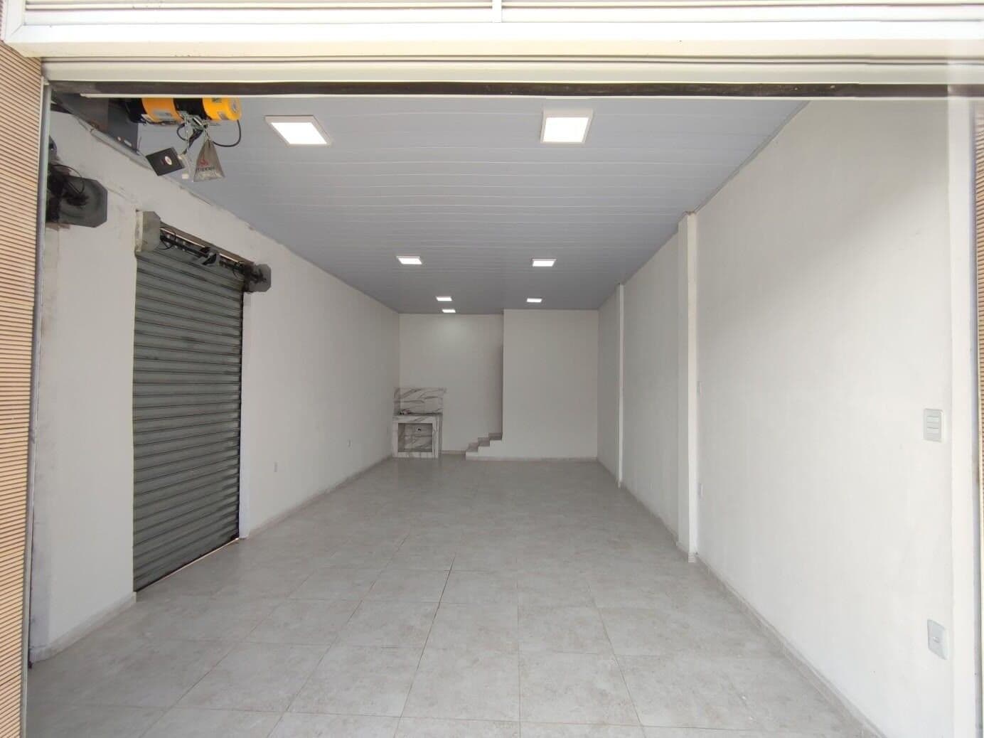 Prédio Comercial no Bairro Santa Rosa à Venda (PR0027-PV)