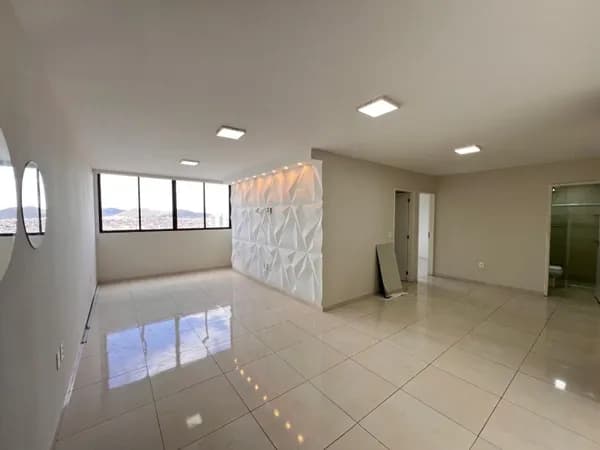 Apartamento no Ed. Ariano Suassuna em Caruaru/PE à Venda (AP1121-PV)