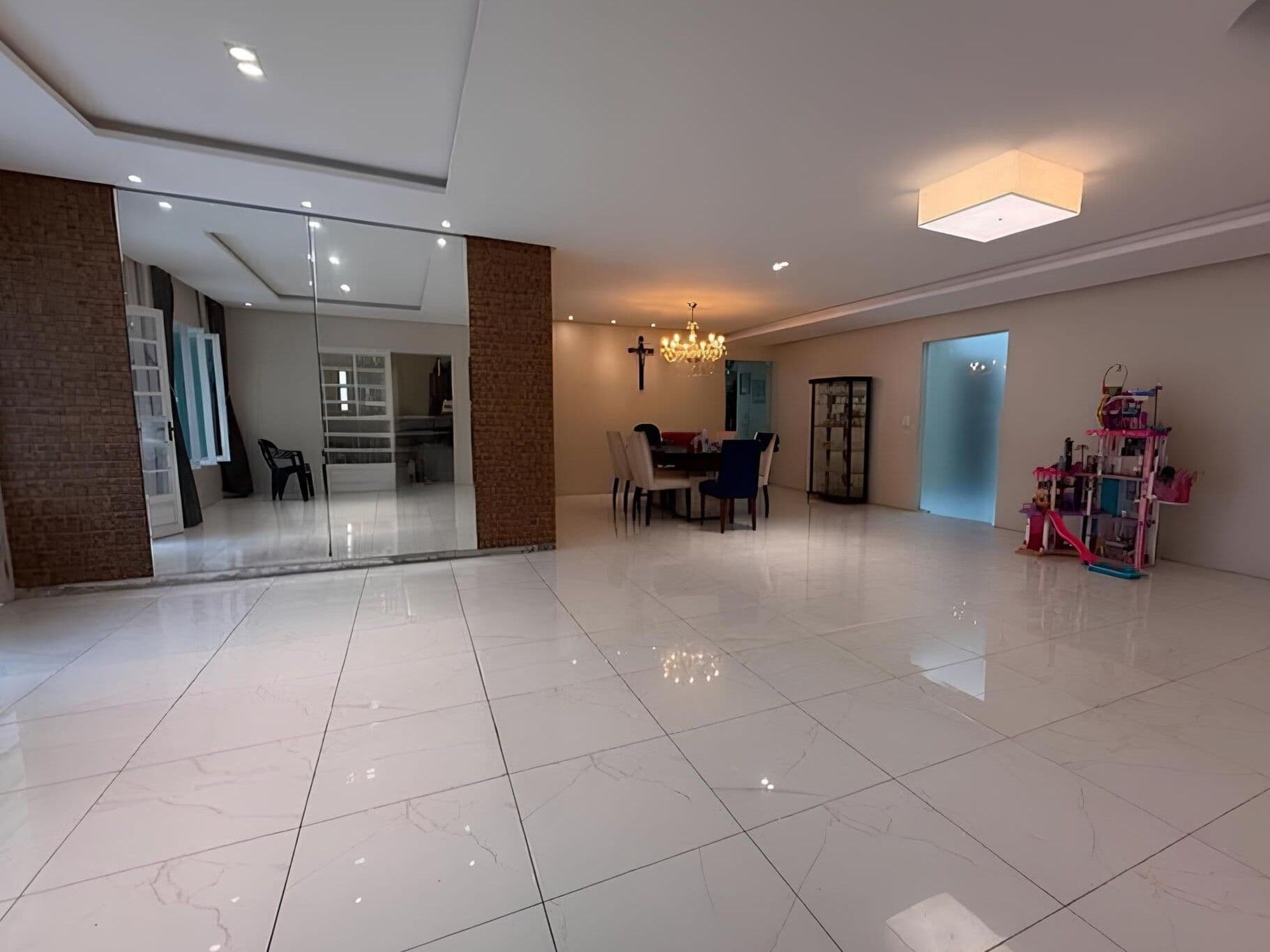 Casa Comercial no Bairro Maurício de Nassau em Caruaru/PE p/ Locação (CA0846-DA)