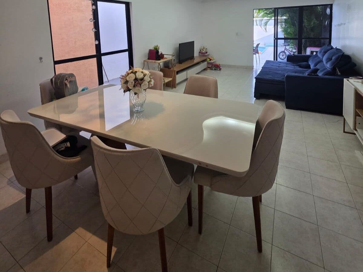 Casa Duplex no Bairro Maurício de Nassau à Venda (CA0858-PV)