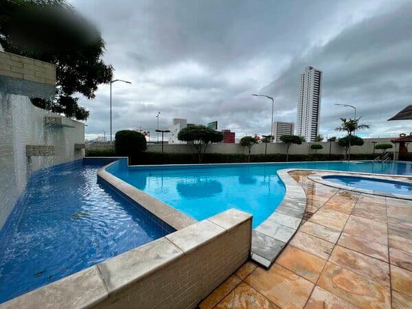Apartamento no Cond. Cosmopolitan Shopping Park em Caruaru/PE à Venda (AP1401-PV)