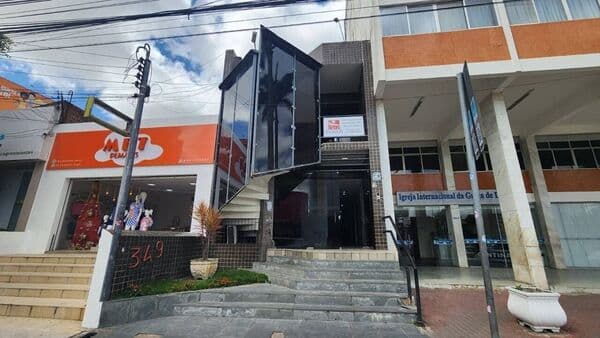 Prédio Comercial no Centro de Caruaru à Venda (PR0009-PV)
