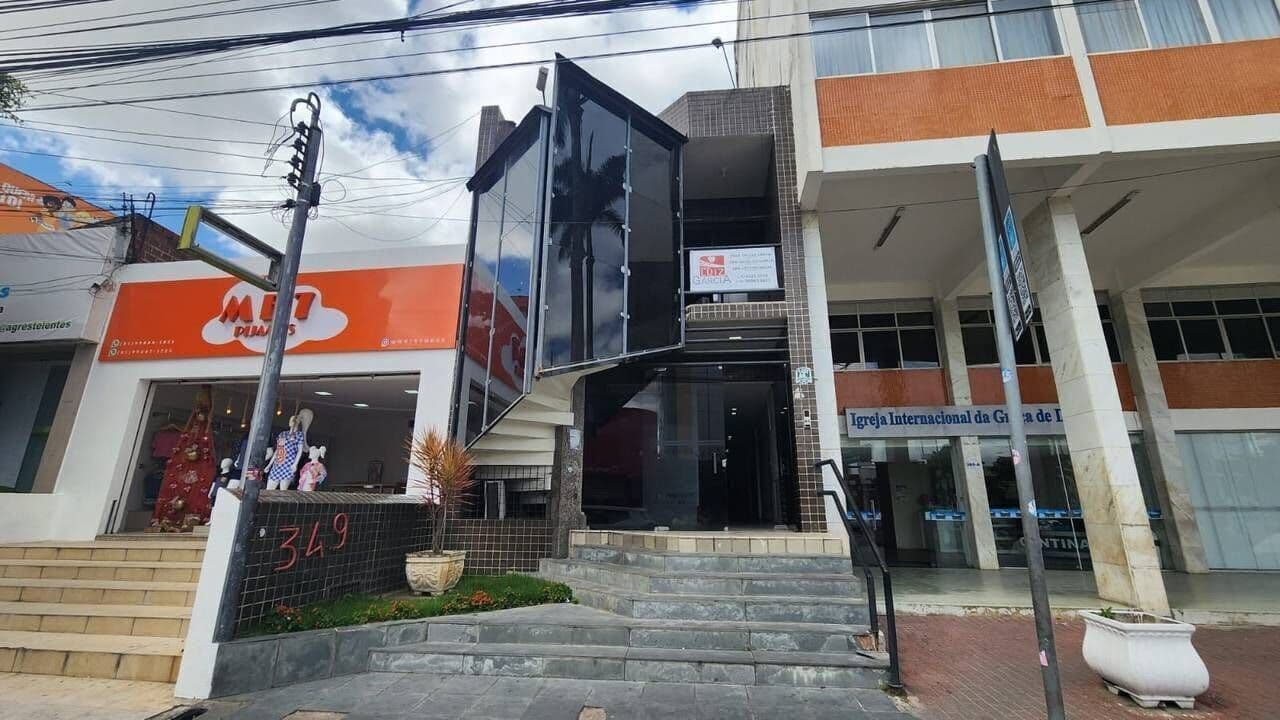 Prédio Comercial no Centro de Caruaru à Venda (PR0009-PV)