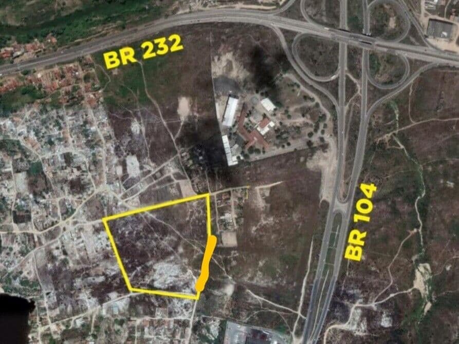 Terreno no Bairro Agamenon Magalhães em Caruaru/PE à Venda (TE0280-DV)