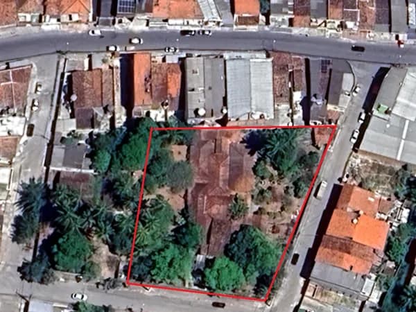 Terreno no Bairro Petrópolis à Venda (TE0162-PV)