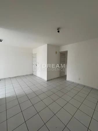 Apartamento em Recife - Casa Amarela