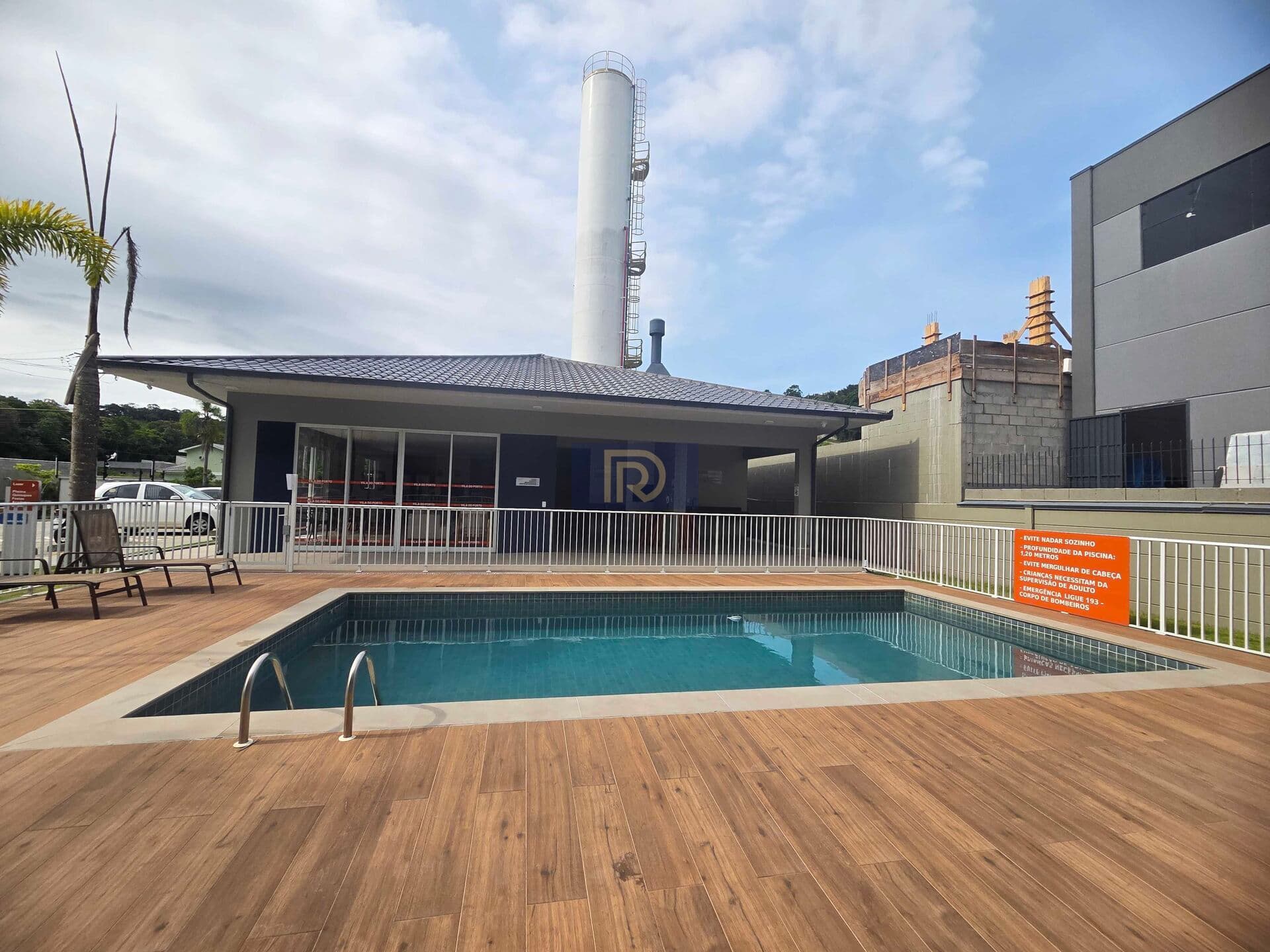 Apartamento em Sertão do Maruim, São José/SC