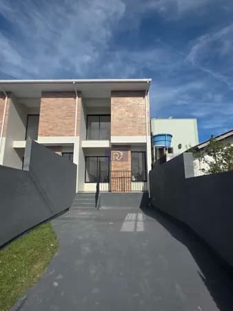 Sobrado Padrão na Serraria