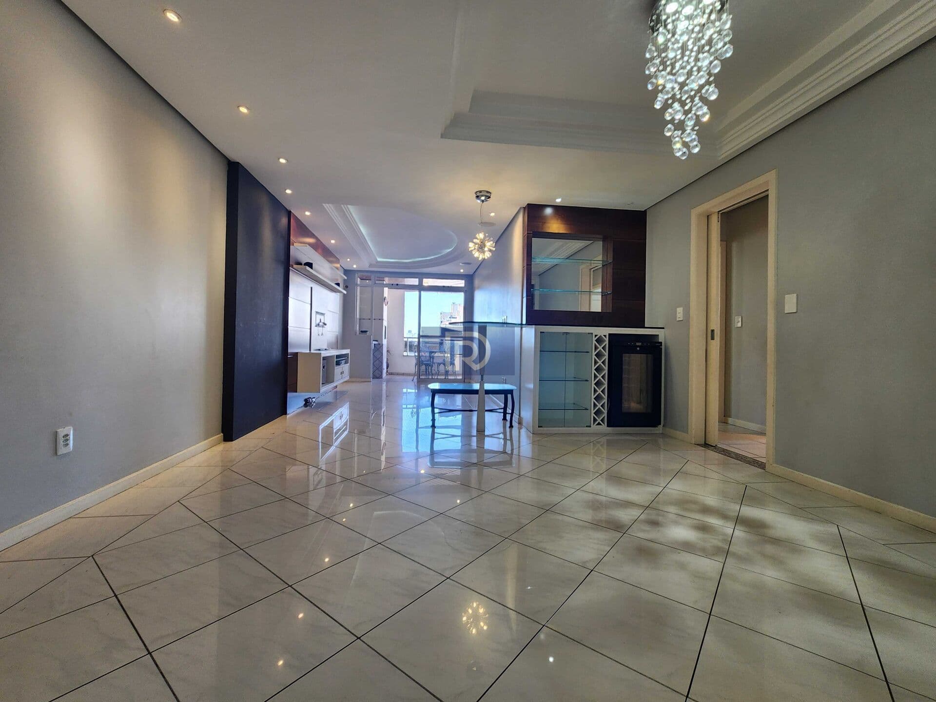 Apartamento em São José - Kobrasol
