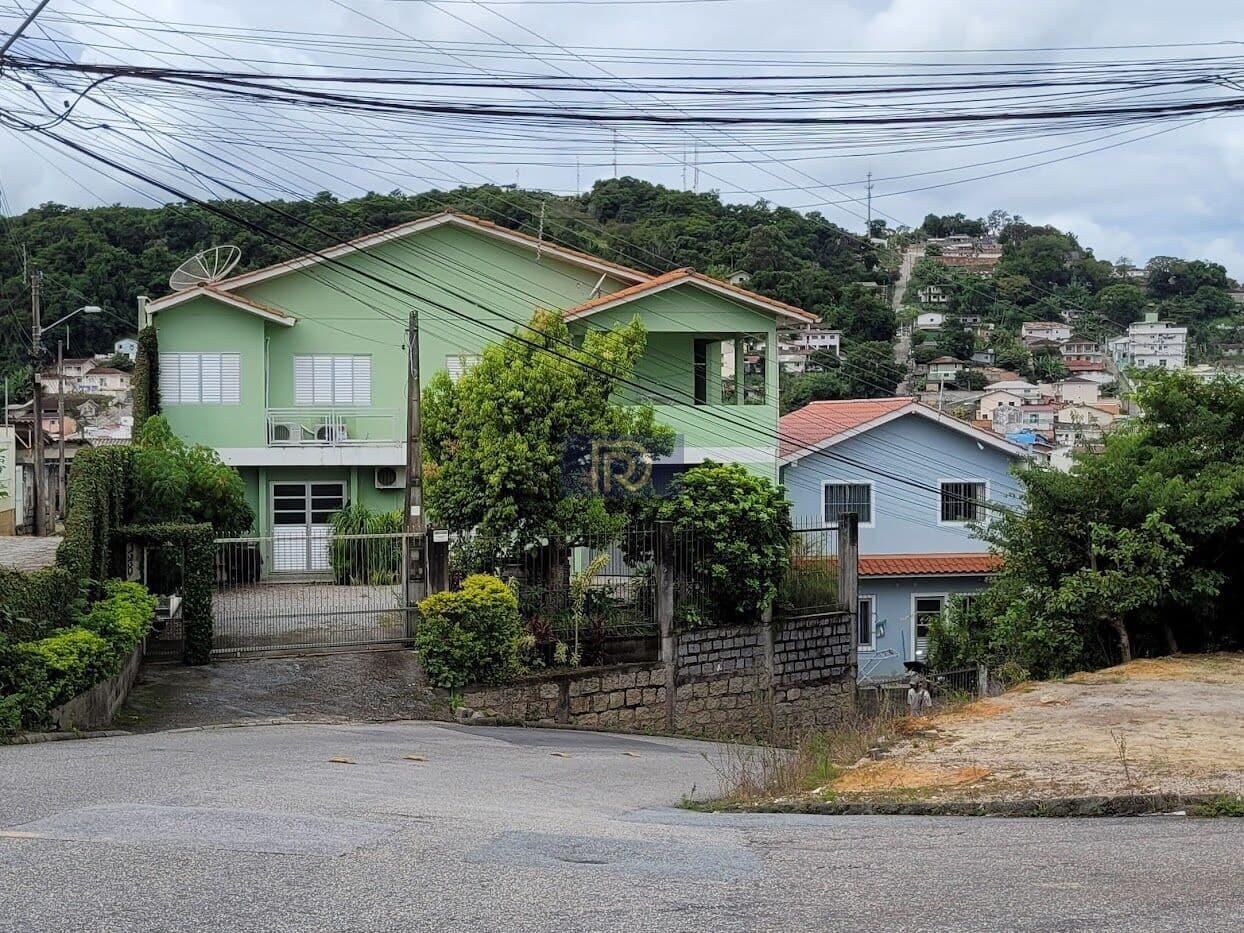 Casa em São José - Fazenda Santo Antônio