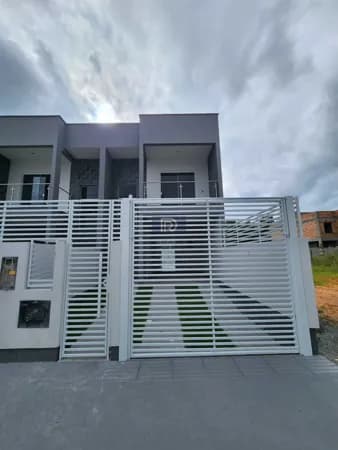 Sobrado em São José - Forquilhas