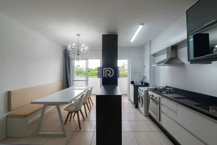 Apartamento na Serraria