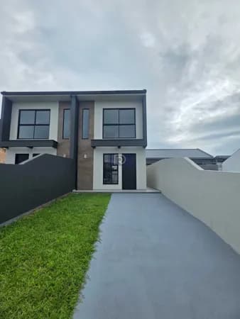 Sobrado em São José - Forquilhas