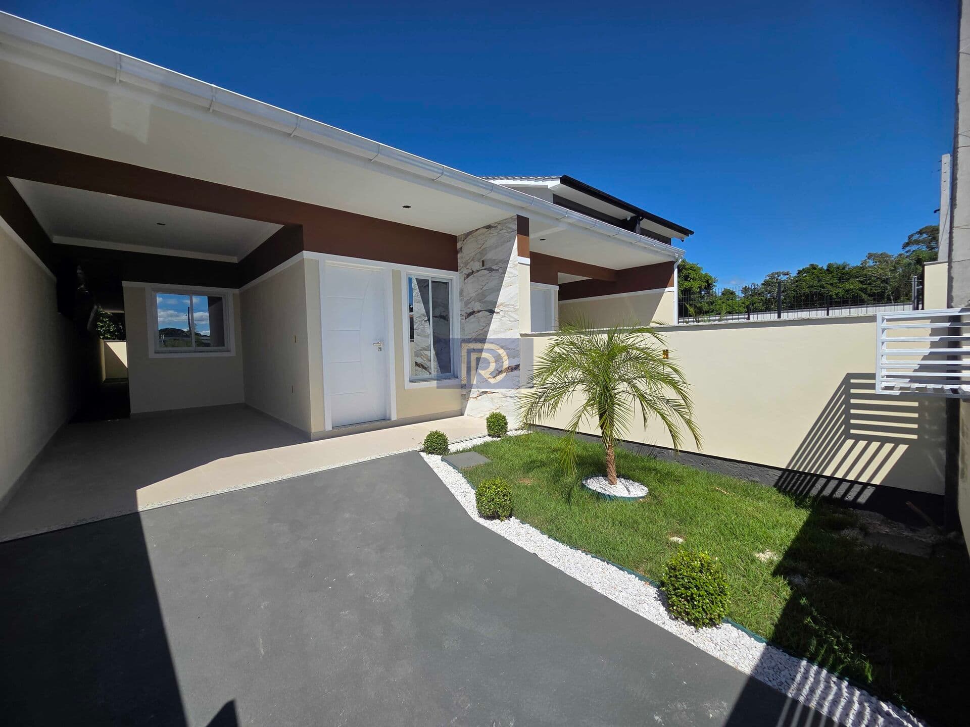 Casa Geminada em Forquilhas