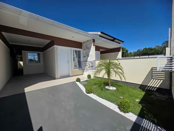 Casa Geminada em Forquilhas