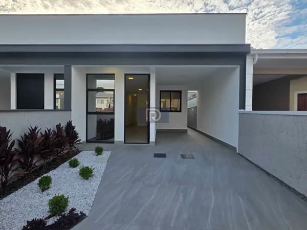 Casa Geminada em Forquilhas
