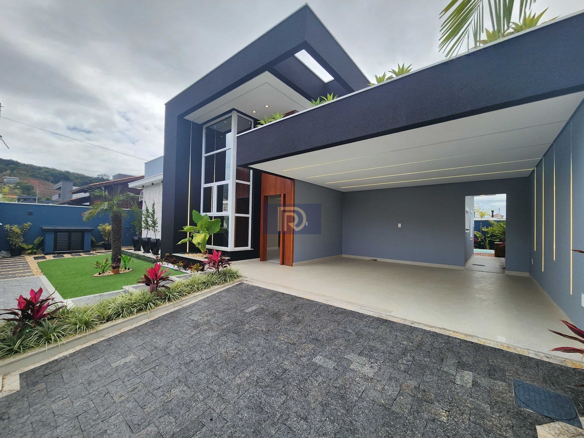 Casa em Palhoça - São Sebastião
