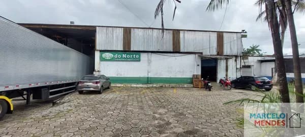 GALPÃO com 600 mts em condomínio fechado 24h na BR (Km 8) Ananindeua