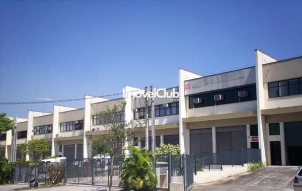 Galpão em Alphaville para Alugar, com 800 metros, doca elevada e estacionamento privativo